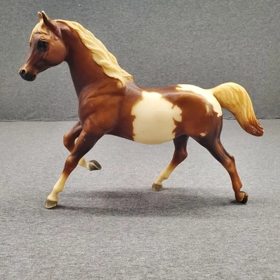 Vintage Breyer Horse Model Figure Classic Brown Pinto 12" Plastic Toy USA Marked - Image 1 of 4