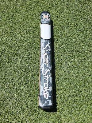 SuperStroke Digi Camo Tour Traxion 3.0 Putter Grip, Lightweight, Golf Grip