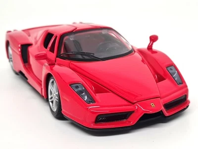 Maisto 1/24 - Ferrari Enzo Rosso Red #2 Supercar Diecast Scale Model Car - Image 1 of 4