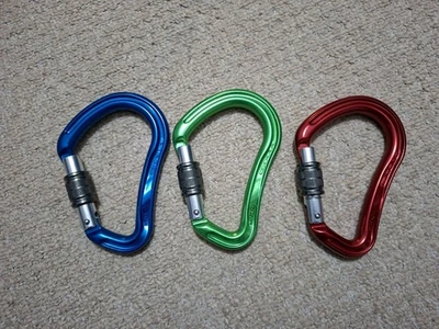 3x DMM Boa Colored 3 Pack Screwgate,Climbing,Instruction,MountaineeringCarabiner - Image 1 of 4