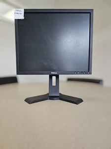 Dell P190st 19" LCD Used Monitor - Picture 1 of 7