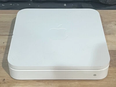 Apple A1408 AirPort Extreme Base Station 5th Gen Wireless Router - No Power Cord - Image 1 of 4