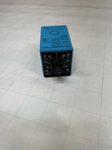IDEC RTE P21 Time Delay Electric Timer 120v - Picture 1 of 3