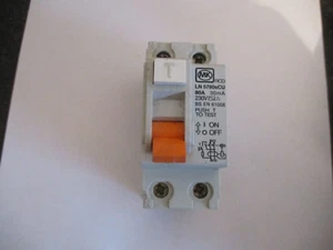 DISYUNTOR DE CIRCUITO RCD MK LN 5870sCU 80 AMP 30mA - Imagen 1 de 1