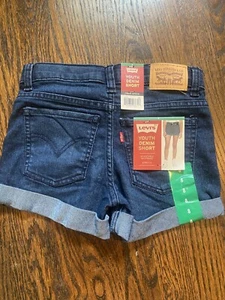 Levi’s Mädchen Jugend Jeansshorts blau Größe 8 neu mit Etikett A3 - Bild 1 von 4