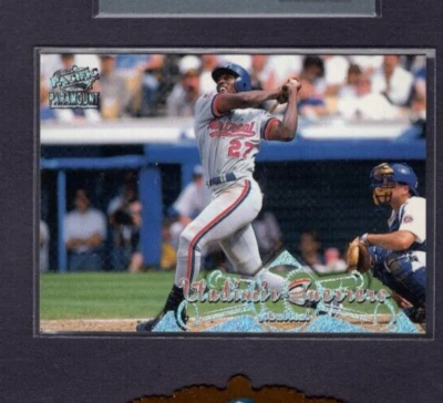 1998 PACIFIC PARAMOUNT HOLO-SILVER PARALLEL #195 VLADIMIR GUERRERO EXPOS SP #/99 - Image 1 of 2