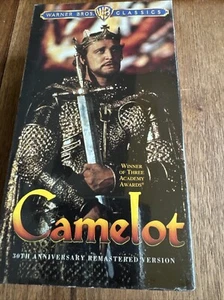 Camelot (VHS, 1997)~2 Tape Set~20th Anniversary Version~NEW SEALED w/Watermarks - Foto 1 di 3