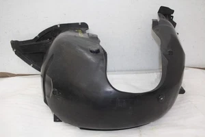 Skoda Superb Radwanne Spritzschutz vorne links 3V0809957L Original - Bild 1 von 10