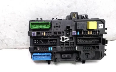 Scatola fusibili Opel Astra H Estate L35 5DK00866933 1.7 Diesel 110kw 28631628 - Immagine 1 di 4