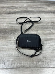Lowepro Santiago 20 Hardshell Case For GoPro / Digital Camera - Picture 1 of 5