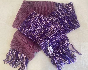 Handgestrickter Erwachsene Winter Schal lang dick extra grob rosa lila Quasten - Bild 1 von 9