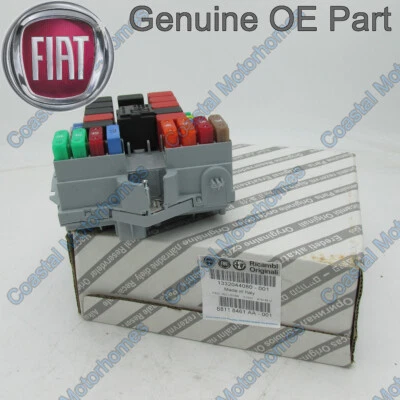 Fits Fiat Ducato Peugeot Boxer Citroen Relay Fuse Box OE (02-06) 1332044080 - Image 1 of 4