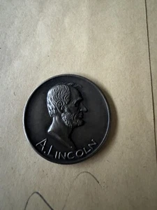 Souvenir Lincoln Exhibit Century of Progress Chicago 1933 - A. Lincoln - Picture 1 of 2