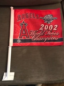TOTALMENTE NUEVO ANAHEIM ANGELS 2002 SERIE MUNDIAL CAMPEONES BANDERA DE COCHE - Imagen 1 de 1
