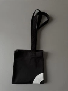 COMMA TASCHE BEUTEL BEDRUCKTER KUNSTSTOFFBEUTEL NEU UNBENUTZT SCHWARZ - Bild 1 von 6