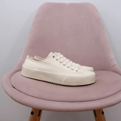 Zapatillas deportivas Jil Sander de lona de caña baja Cosmic Latte talla 39, US9, UK6, precio de venta sugerido por el fabricante $820 Foto 1 de 4