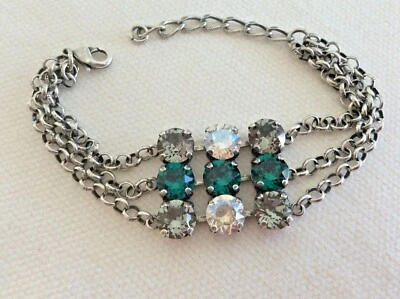 Pulsera Swarovski Copa Cadena Multicolor Triple Fila, Esmeralda, Luz Luna   Foto 1 de 4
