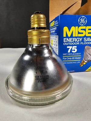 Sylvania 75w 120-130V Flood Beam Reflector Bulb TESTED & WORKS READ DESCRIPTION - Image 1 of 3
