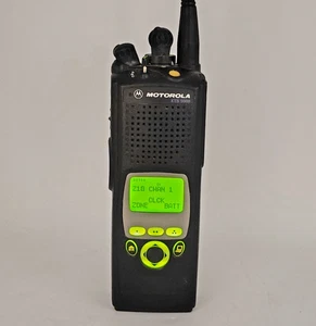Antena de radio bidireccional Motorola XTS5000 Astro II clip de batería 700/800 MHz - Imagen 1 de 16
