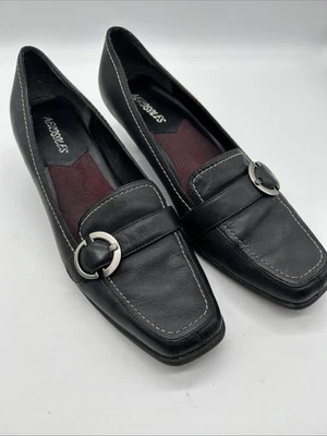 Aerosoles Day Dream Black Leather Womens Pumps Silver Buckle 2” Heels Sz 8.5 M - Image 1 of 4