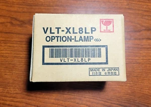NEW Genuine Mitsubishi VLT-XL8LP Projector Lamp Bulb + Housing - Picture 1 of 1