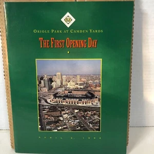 MLB Baltimore Orioles Opening Day Camden Yards April 6 1992 Program Extra insert - Picture 1 of 11