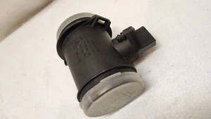 BOSCH LUFTMASSENMESSER passend für AUDI A4 A6 A8 VW PASSAT 059906461E - Bild 1 von 3