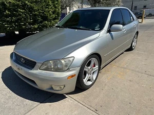 2001 Lexus IS - Picture 1 of 29