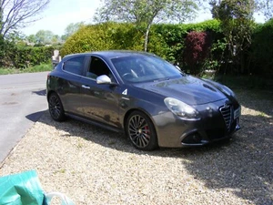 alfa romeo giulietta 1750 tbi - Picture 1 of 11