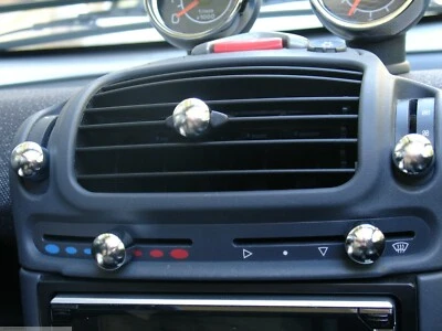 Knobs for the A.C. Smart Fortwo 450 - Image 1 of 2