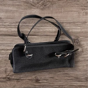 Y2K The Sak Baguette Knit Purse Handbag Black Shoulder Bag Vintage - Picture 1 of 8