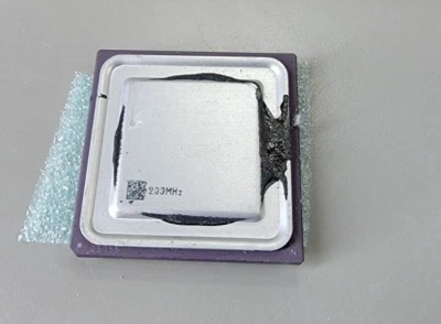 {AMD-K6-233ANR} 233MHZ CPU AMD-K6 3.2V CORE 3.3V I/O,Vintage,Rare 1997,GOLD #2 - Image 1 of 3