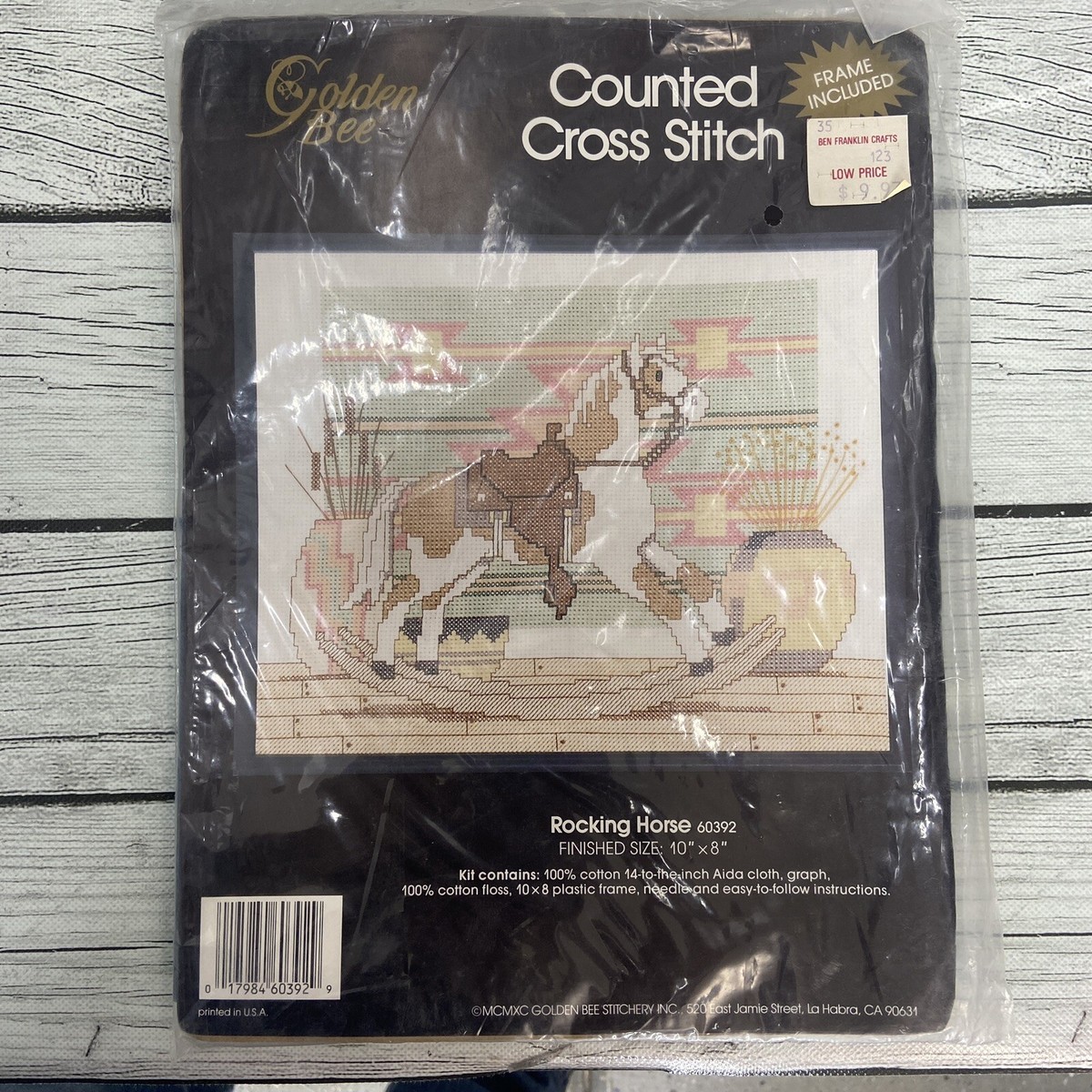 古酒McGuinness GoldTassel ・BEEHIVE NAPOREN Vintage 1990 Golden Bee Counted Cross Stitch Kit Rocking House
