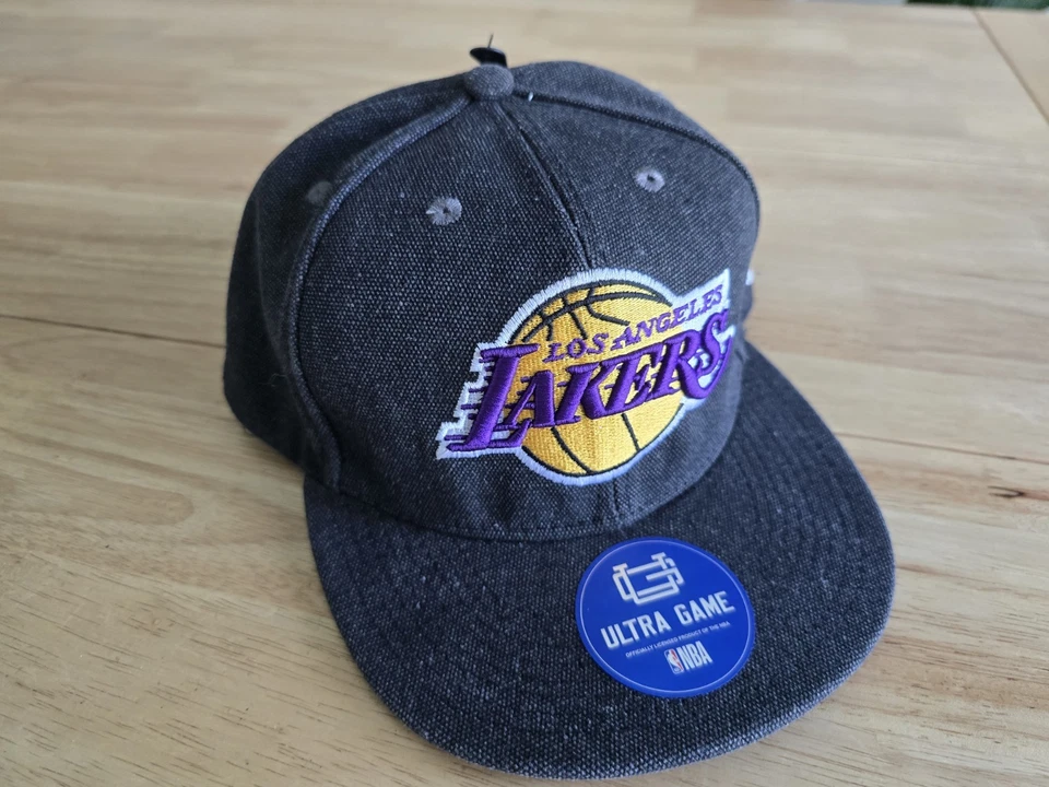 Ultra Game LA Lakers NBA Charcoal Black Snap-back Cap