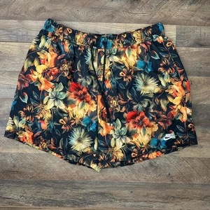 Nike Shorts Men's Size XL Black Floral Club Flow Pockets Drawstrings Beach - Picture 1 of 17