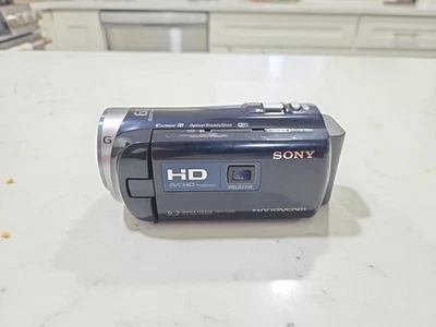 Sony Handycam HDR-PJ340 16GB Internal Memory, Built-in Projector Camcorder Blue - Image 1 of 4