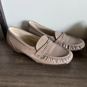 Zapatos de cuña SAS talla 7,5 M cuero mocasín sin cordones trípode cómodo tostado apenas usados - Imagen 1 de 7