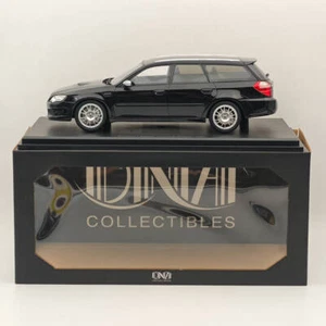 Coche modelo Subaru Legacy Touring Wagon STI S402 de resina negra DNA Collectibles 1/18 - Imagen 1 de 9