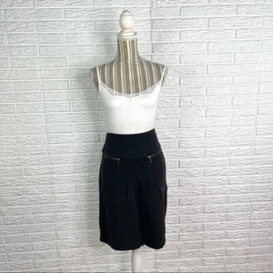 Falda lápiz negra Athleta plisada frontal única y detalles con cremallera talla mediana - Imagen 1 de 10