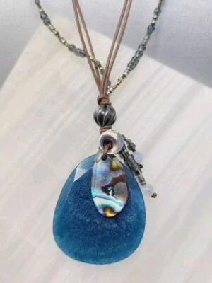 Silpada Sterling Silver Blue Quartzite Shell Glass "Mood Indigo" Necklace  - Изображение 1 из 4