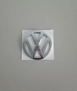 Originale VW Scirocco VW Emblema Cofano Logo Maschera Cromata 1K8853600B 739 - Foto 1 di 1