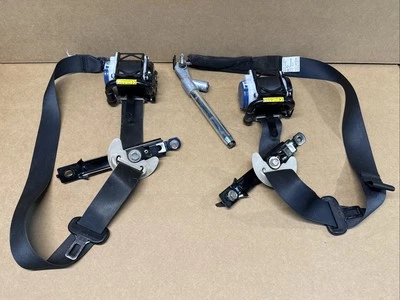 Cinturón de seguridad delantero Outlander 2014-2021 retractor conductor pasajero negro Foto 1 de 4