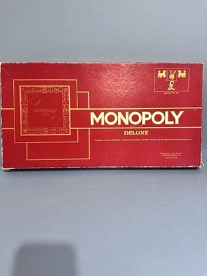 Waddingtons Vintage 1972 Monopoly Deluxe Board Game COMPLETE With Gilded Tokens - Image 1 of 4