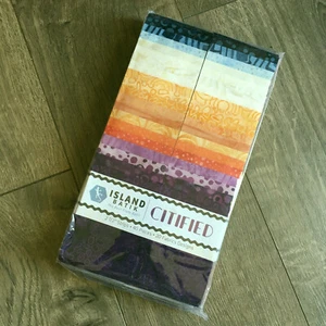  Island Batik Strip Pack, Citified, Multicolors, 20 Fabrics and 40 Strips - Picture 1 of 3