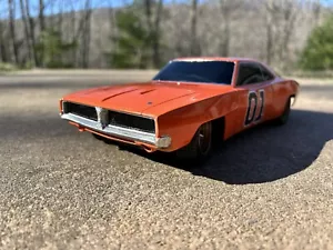 Dukes of Hazzard General Lee 1969 Dodge Charger 1/16 RC CUSTOM DRIVES - Picture 1 of 10