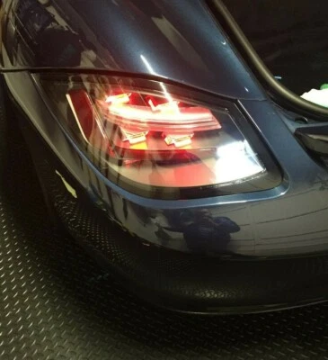 Barra central transparente LED estilo Porsche Boxster 987 Cayman 718 2009 a 2012 Foto 1 de 4