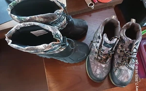 2 Pair of Boots Shoes Camo Itasca Insulated Boots Camo Size 3 Ozark Trail Shoes - Picture 1 of 8