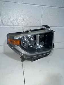 2018 2019 2020 2021 TOYOTA TUNDRA HEADLIGHT RH RIGHT LED OEM CHROME - Picture 1 of 5