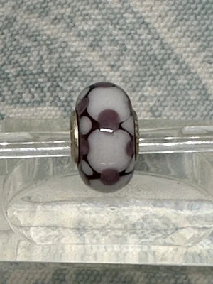 Auténtico Trollbeads ÚNICO Blanco y Púrpura Entrecruzado en UU, Nuevo y Pequeño (105) Foto 1 de 4