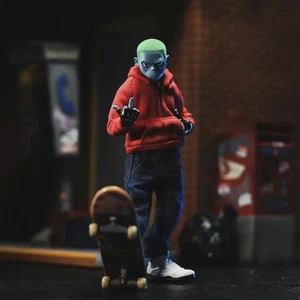 Mezco Toys Vapor Rumble Society Hoodz Vapor 1/12 Action Figure Collection - Picture 1 of 7